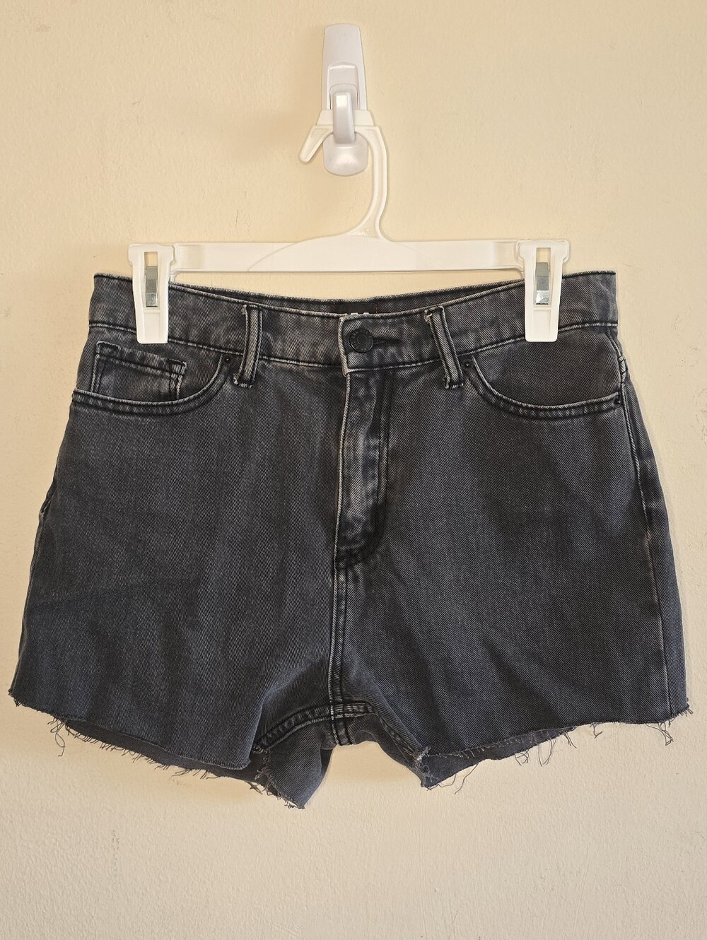 BDG Urban Outfitters Mom High Rise Black Denim Cutoff Shorts Women's 26 Grunge